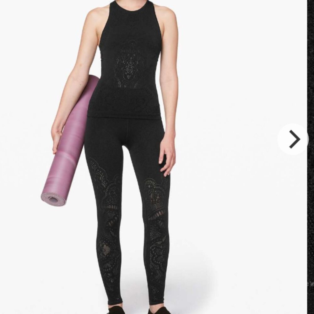 Lululemon Reveal Tank *Zen Expression Black likely size 6 - Picture 3 of 7